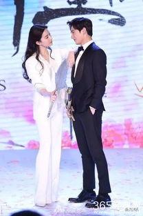 杨洋刘亦菲最新爆料图片,甜蜜互动引粉丝尖叫