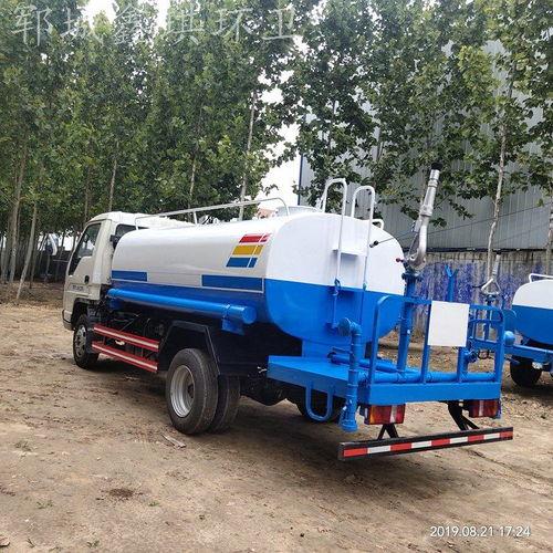 武汉洒水车爆料事件视频,真相与争议交织的街头冲突